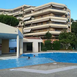 Studio Meublé Avec Piscine Ouest Quartier Fabron Nice